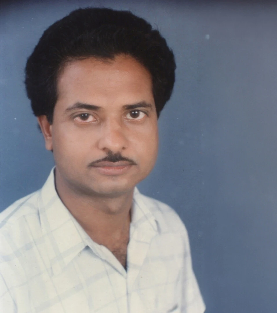 13 - Guruji - 25 yrs old 3_ON1_1991 Section on Gurujis Life Journey Page_20240617
